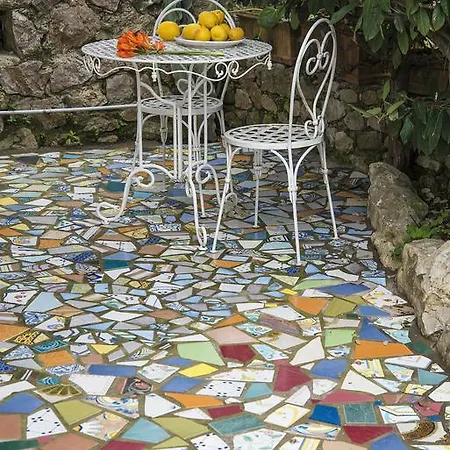 Appartamento Dependance In Con Giardino